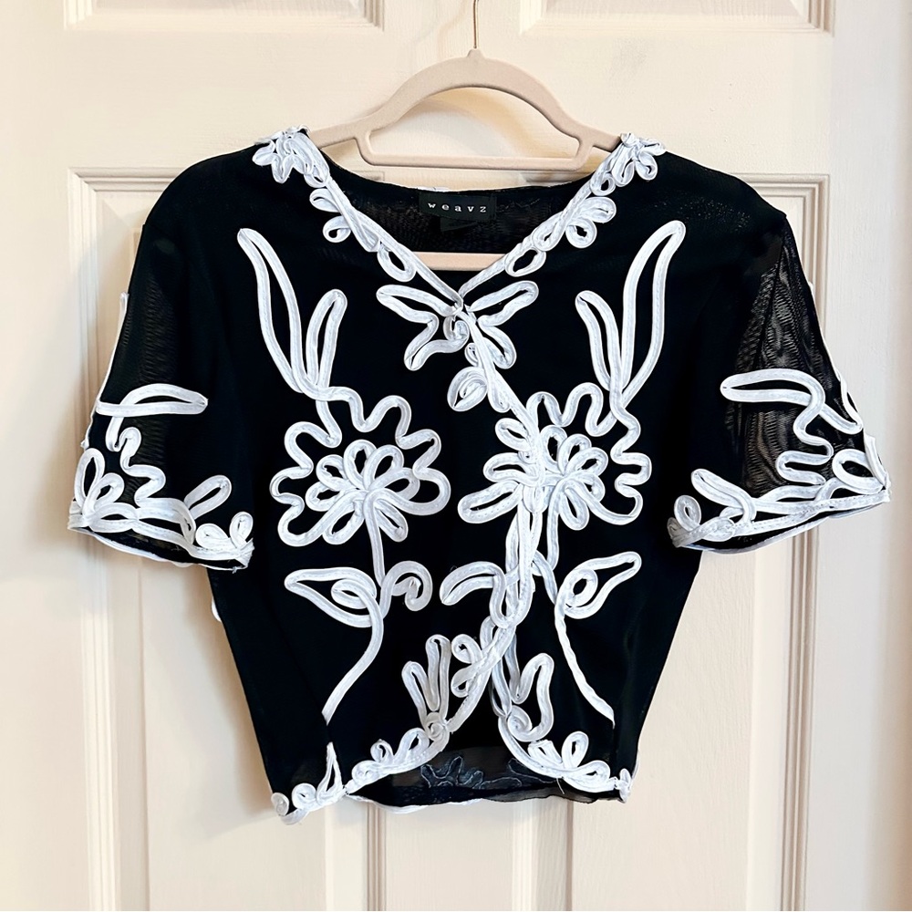 Black and white weavz crop top jacket